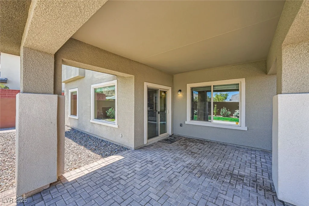 10693 Harvest Green, Las Vegas, NV 89135