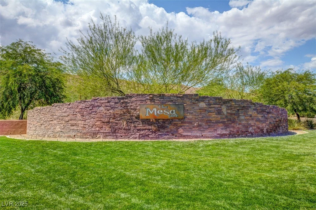 10693 Harvest Green, Las Vegas, NV 89135