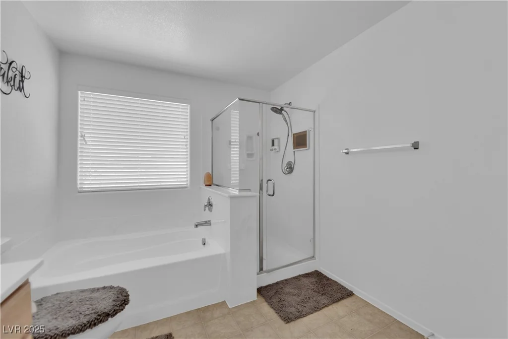 10045 Natchez Trace, Las Vegas, NV 89178