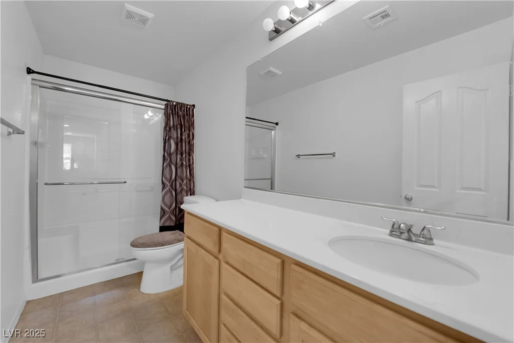 10045 Natchez Trace, Las Vegas, NV 89178