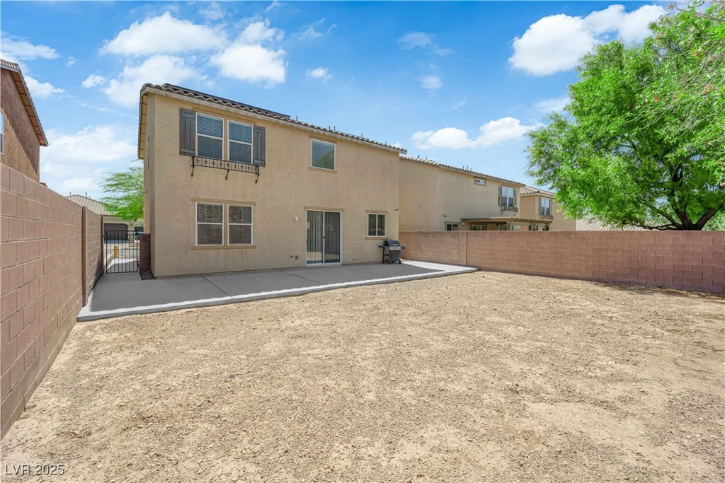 10045 Natchez Trace, Las Vegas, NV 89178