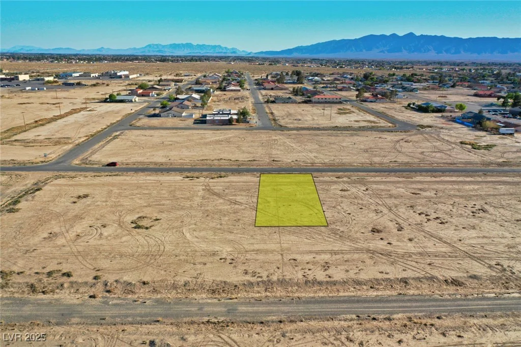 1110 Honeysuckle, Pahrump, NV 89048