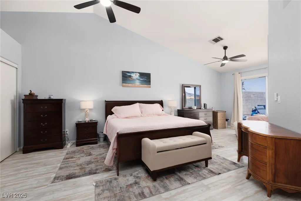 998 Hunters Run, Henderson, NV 89002