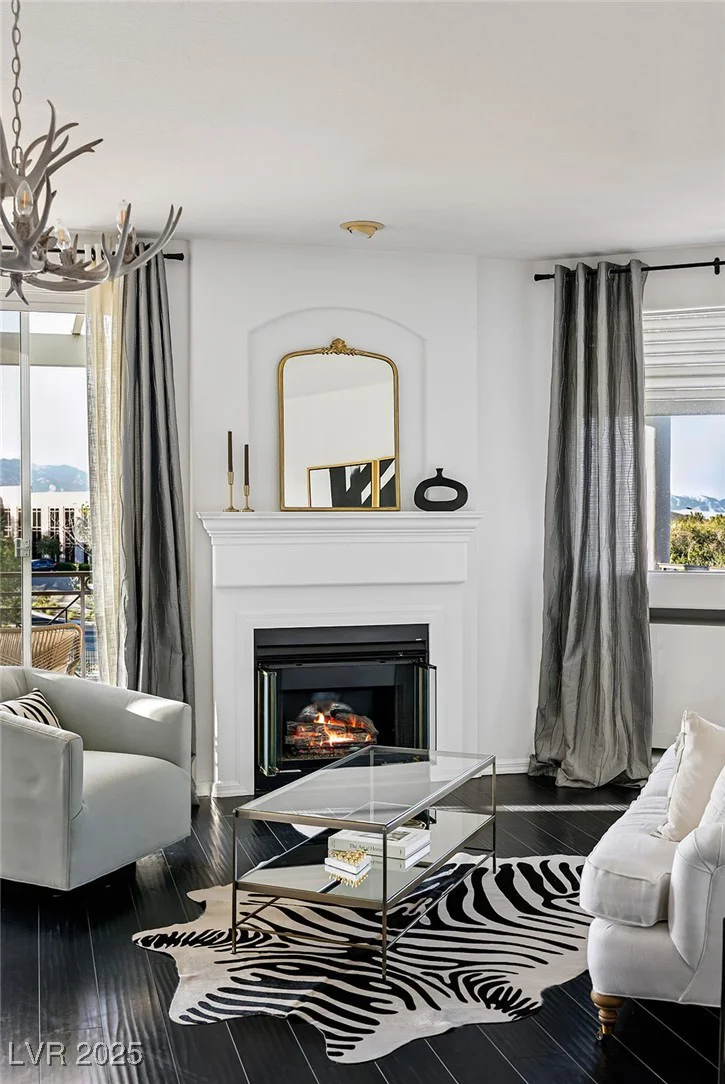9430 Laguna Niguel, Las Vegas, NV 89134