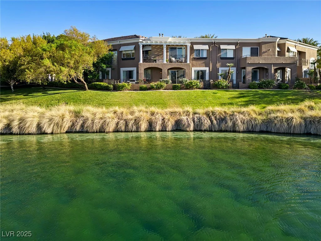 9430 Laguna Niguel, Las Vegas, NV 89134