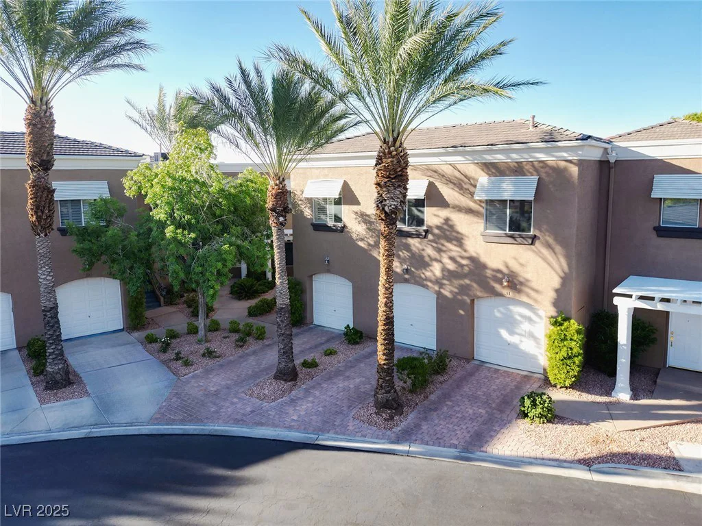 9430 Laguna Niguel, Las Vegas, NV 89134