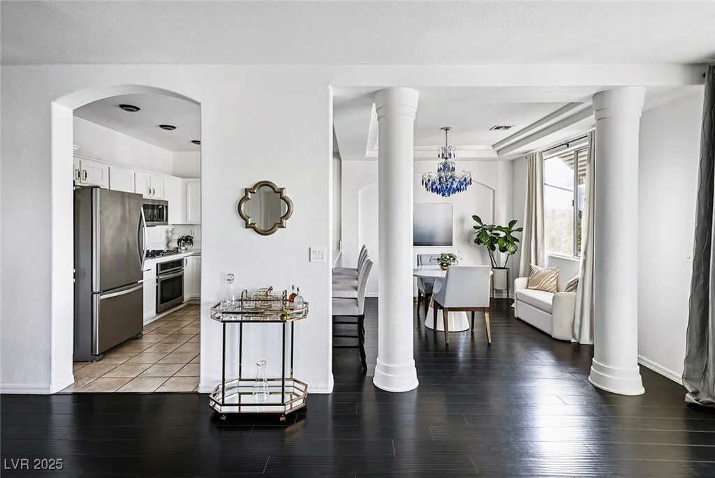 9430 Laguna Niguel, Las Vegas, NV 89134