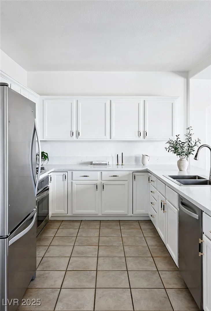 9430 Laguna Niguel, Las Vegas, NV 89134
