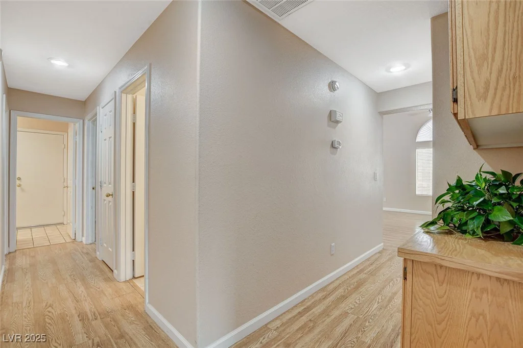 1981 Spring Lake, Henderson, NV 89002
