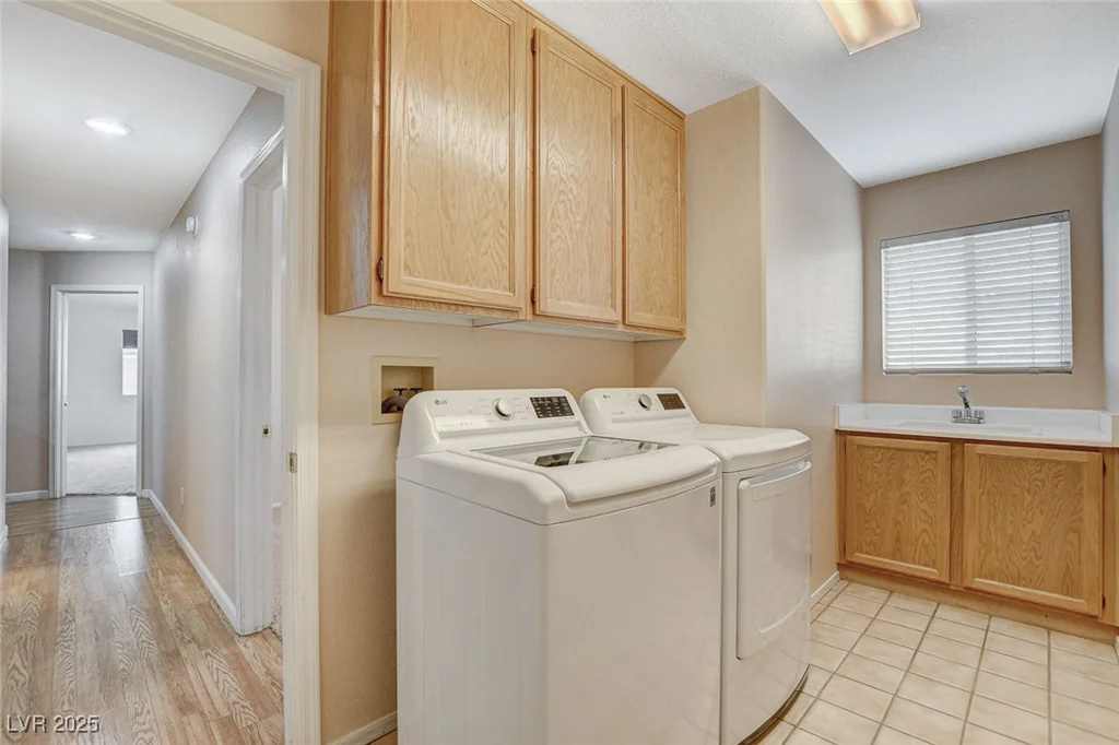 1981 Spring Lake, Henderson, NV 89002