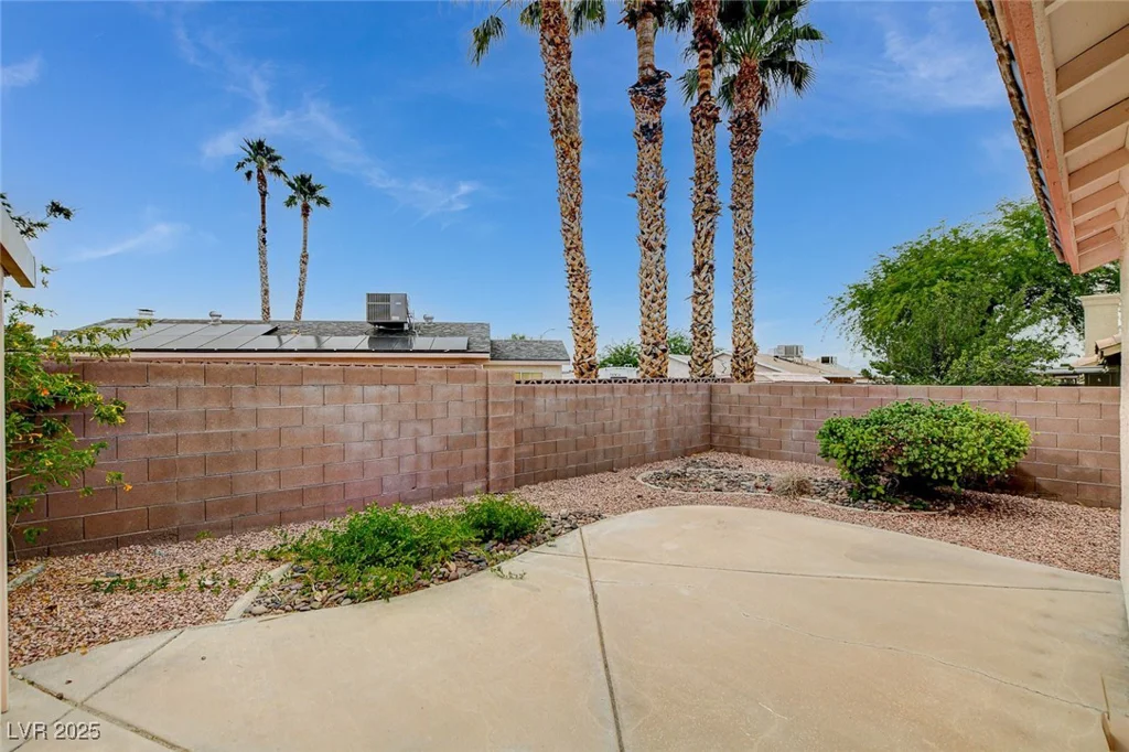 1981 Spring Lake, Henderson, NV 89002