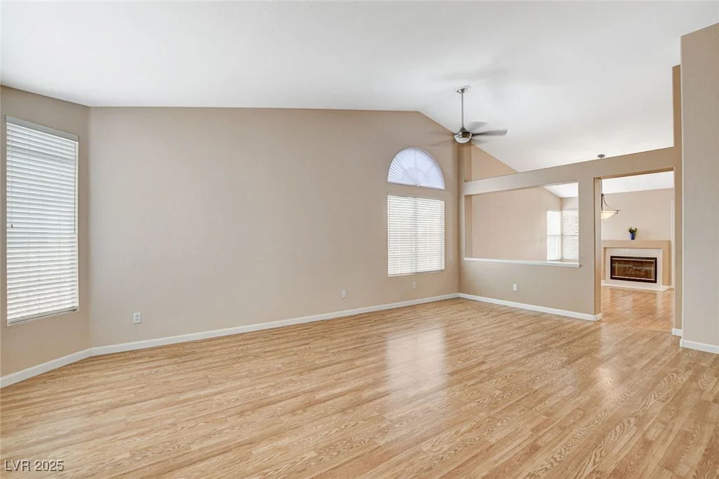 1981 Spring Lake, Henderson, NV 89002