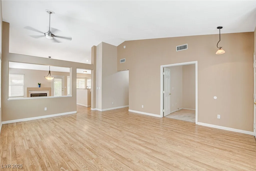 1981 Spring Lake, Henderson, NV 89002