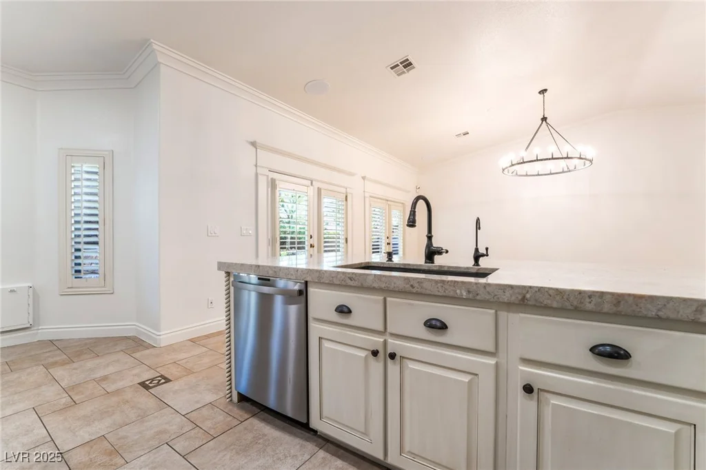 4014 Trapani, Las Vegas, NV 89141