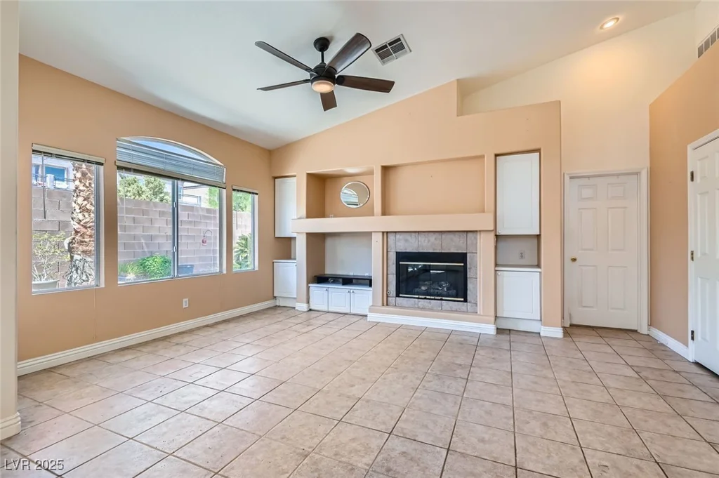 2889 Anteres, Las Vegas, NV 89117