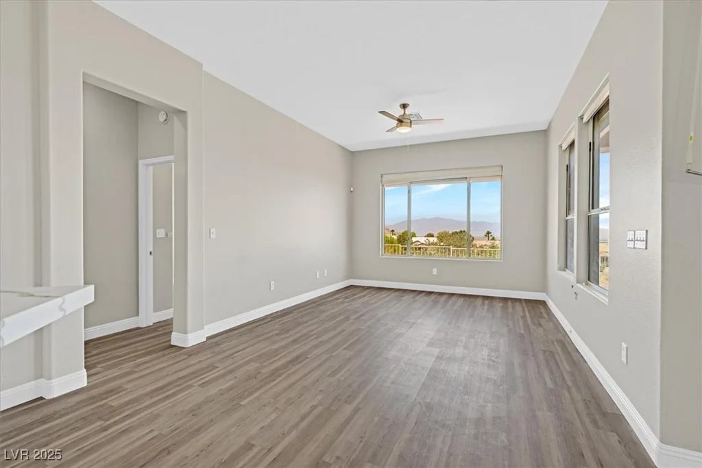 10700 Button Willow, Las Vegas, NV 89134