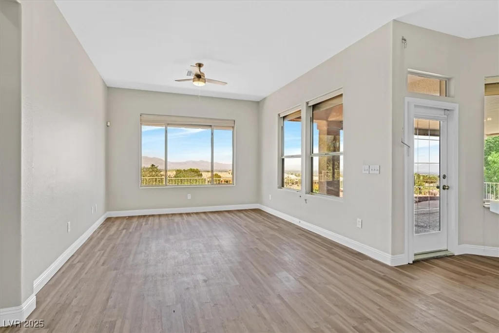 10700 Button Willow, Las Vegas, NV 89134