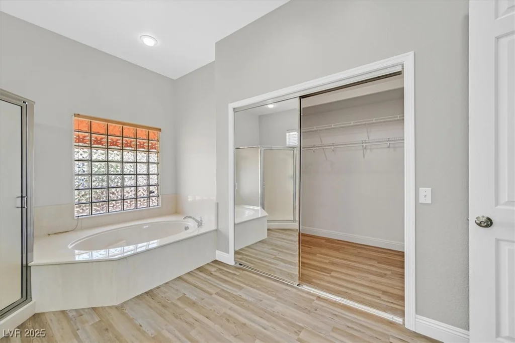 10700 Button Willow, Las Vegas, NV 89134