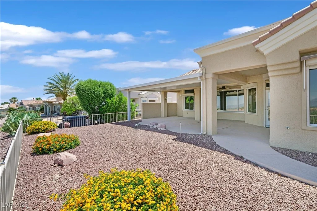 10700 Button Willow, Las Vegas, NV 89134