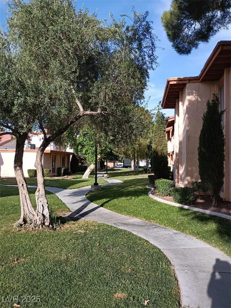 1515 Reno, Las Vegas, NV 89119