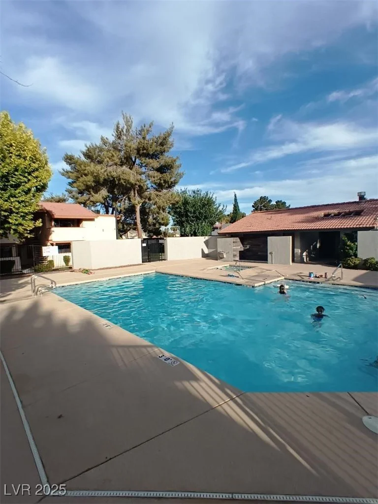 1515 Reno, Las Vegas, NV 89119