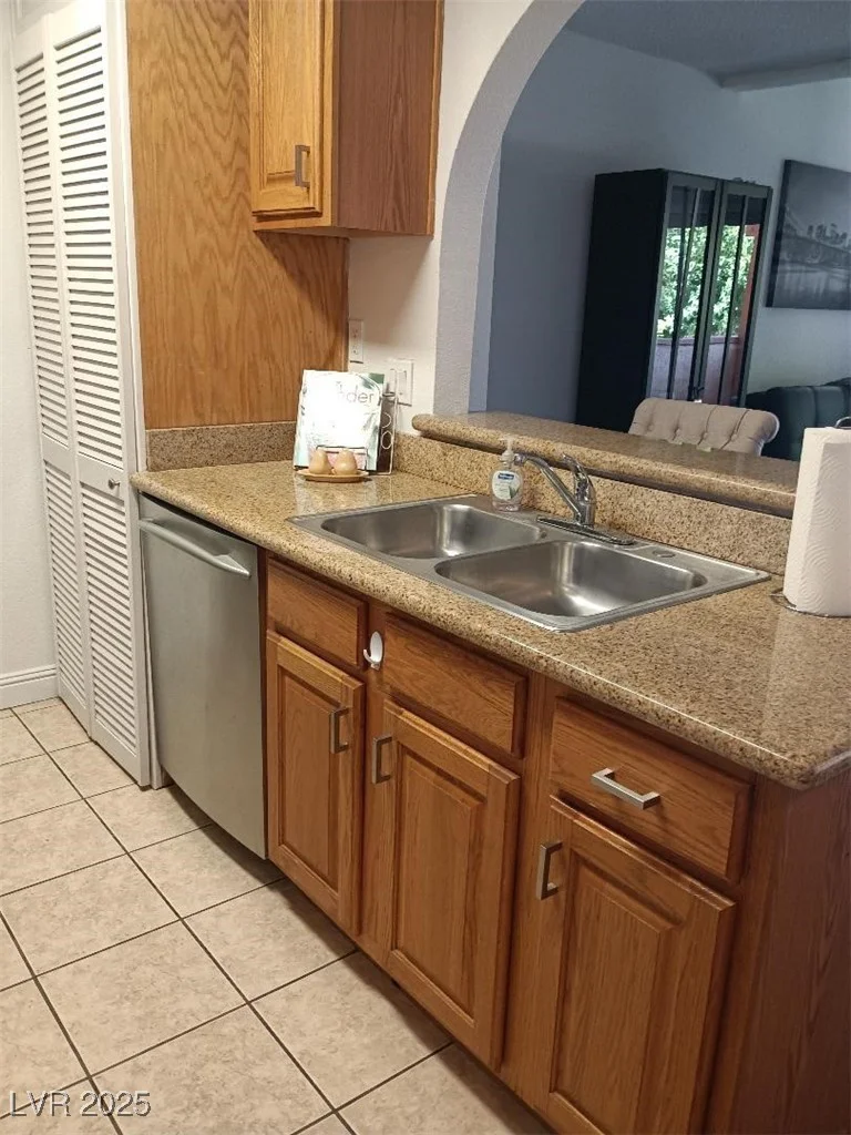 1515 Reno, Las Vegas, NV 89119