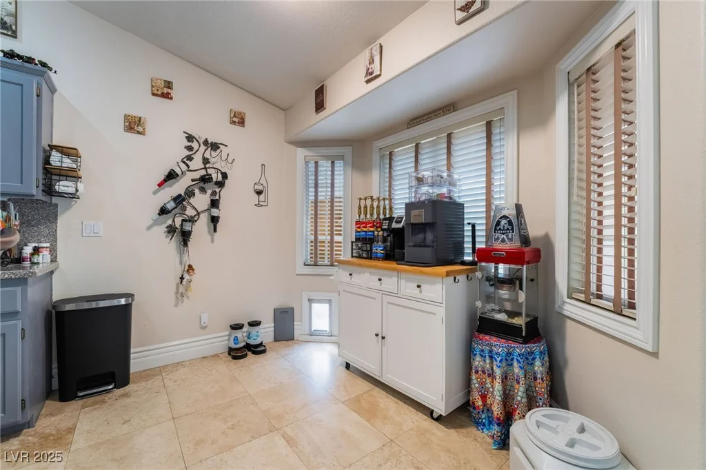 7517 Elk Meadows, Las Vegas, NV 89131