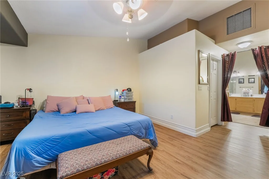 7517 Elk Meadows, Las Vegas, NV 89131