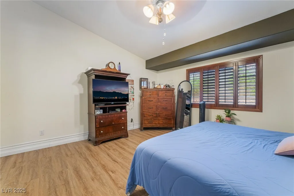 7517 Elk Meadows, Las Vegas, NV 89131