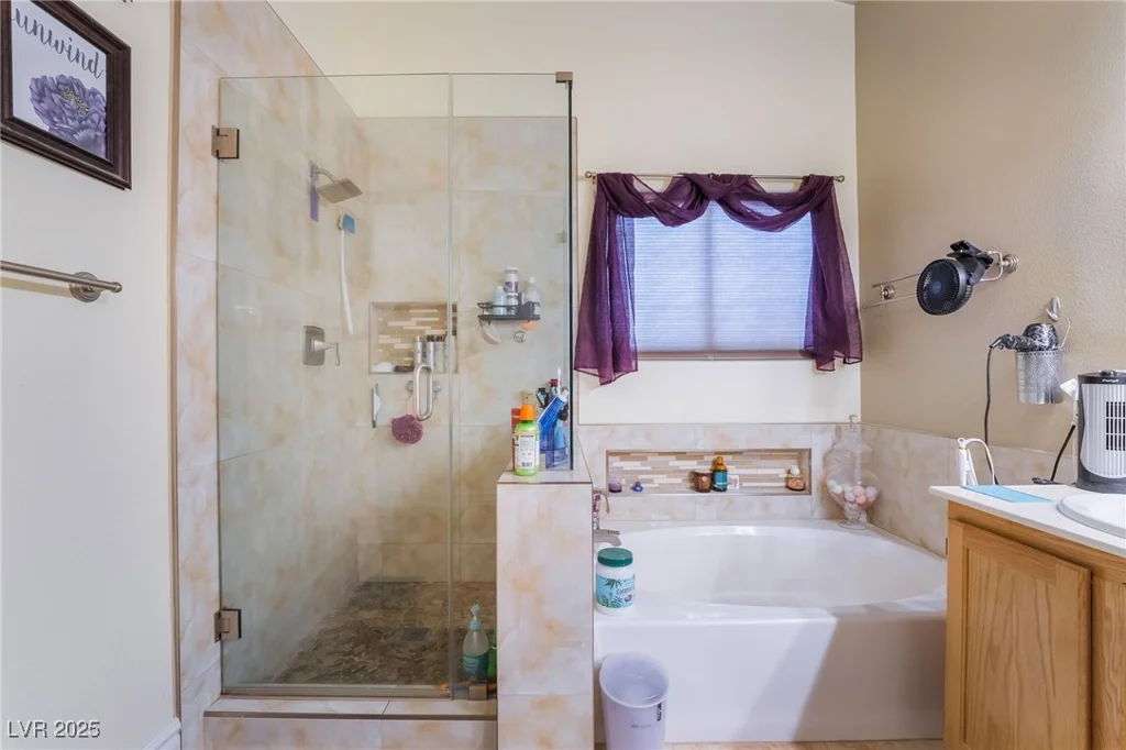 7517 Elk Meadows, Las Vegas, NV 89131