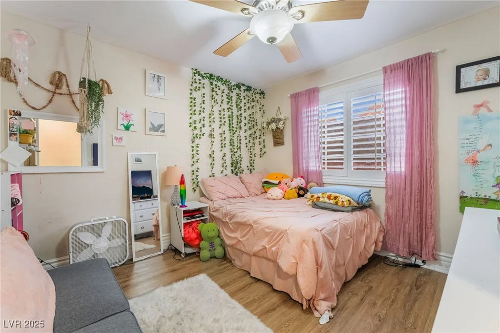 7517 Elk Meadows, Las Vegas, NV 89131