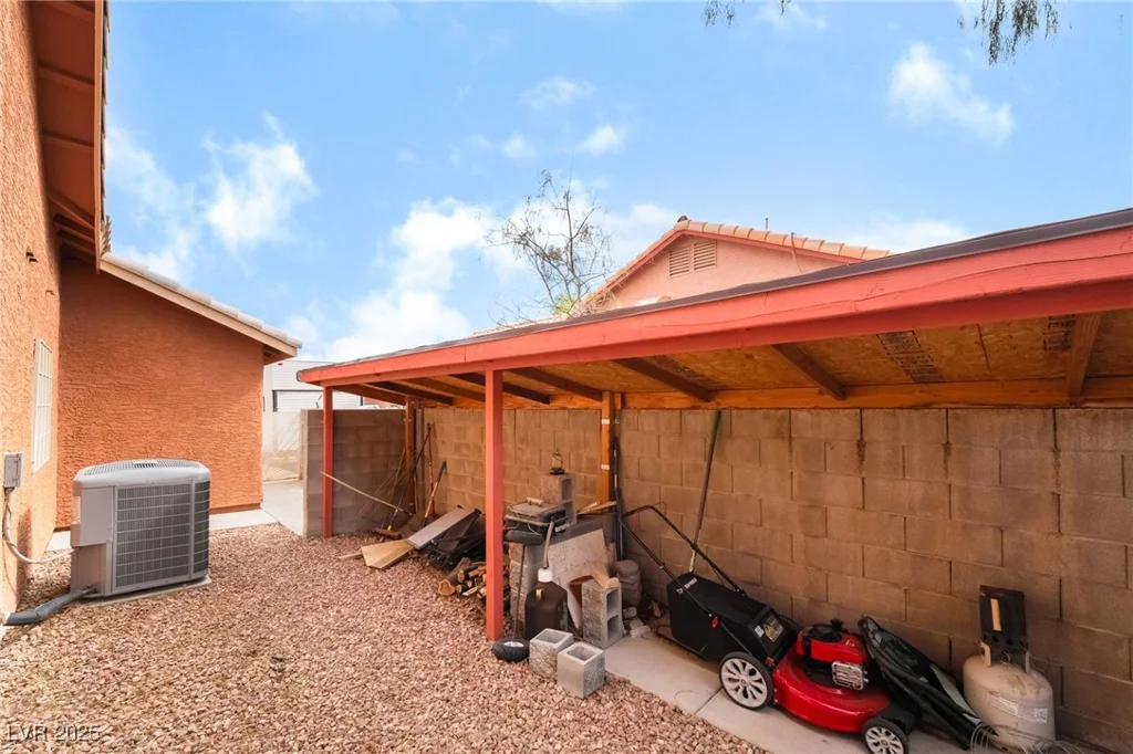 7517 Elk Meadows, Las Vegas, NV 89131