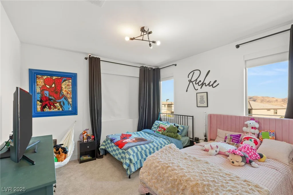 389 Red Feather Peak, Las Vegas, NV 89138