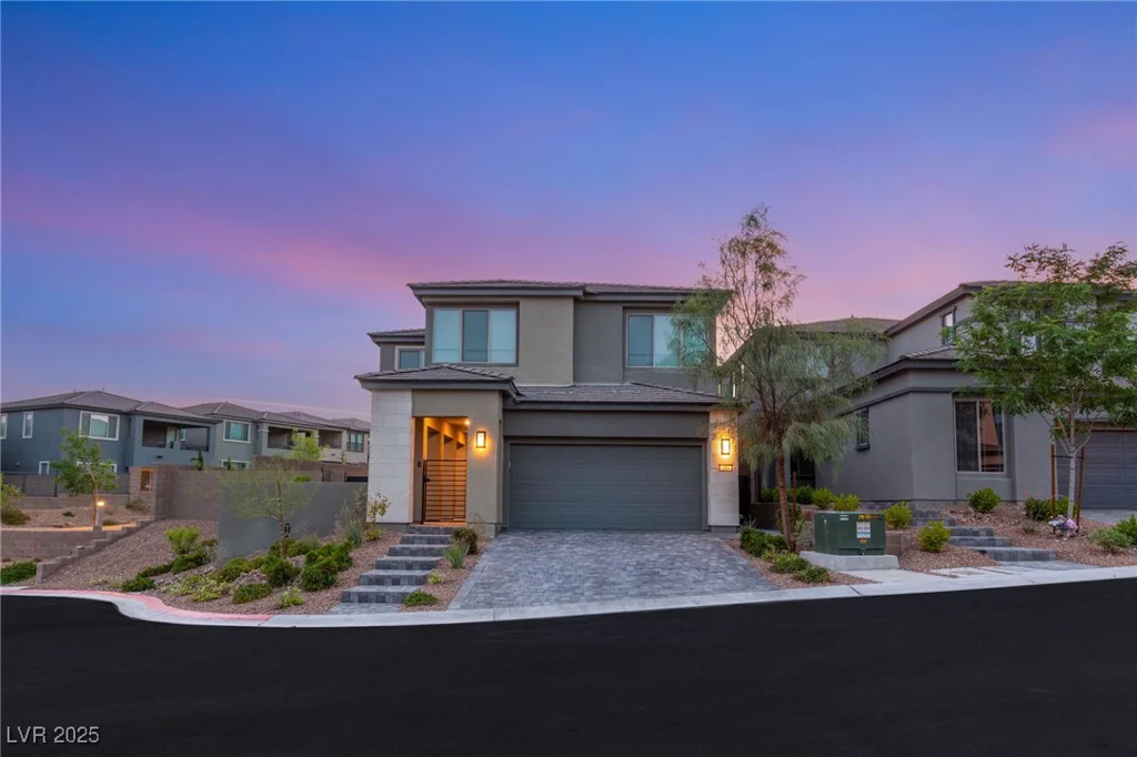 389 Red Feather Peak, Las Vegas, NV 89138