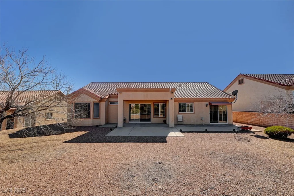 9912 Woodhouse, Las Vegas, NV 89134
