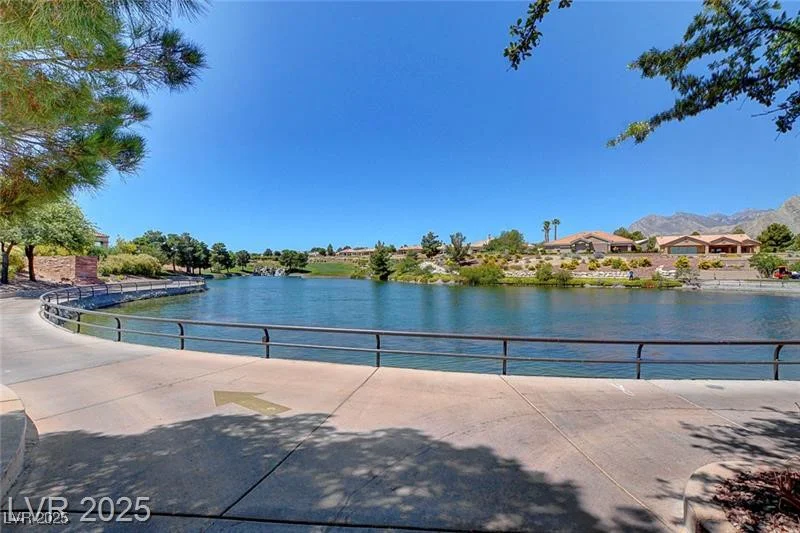 9912 Woodhouse, Las Vegas, NV 89134