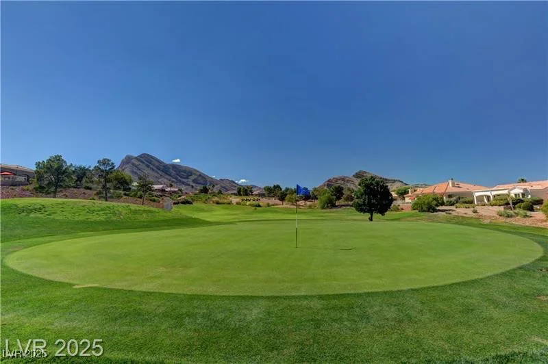 9912 Woodhouse, Las Vegas, NV 89134