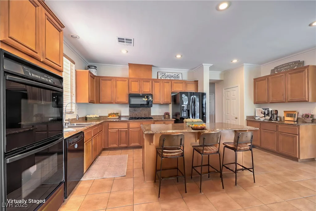 5889 Wildhorse Ledge, Las Vegas, NV 89131
