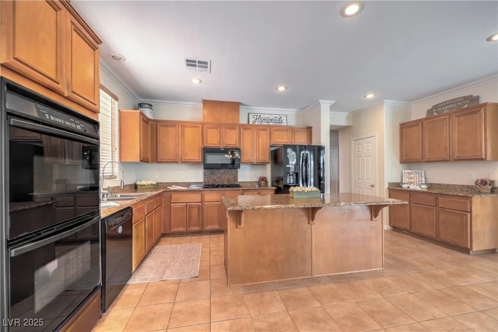 5889 Wildhorse Ledge, Las Vegas, NV 89131