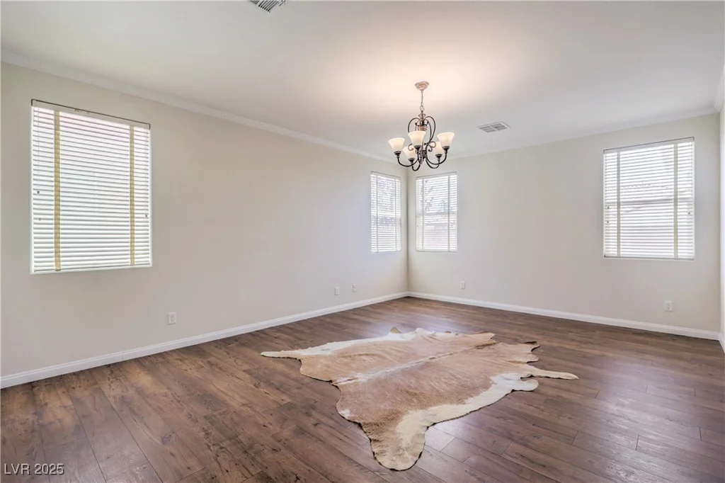 5889 Wildhorse Ledge, Las Vegas, NV 89131