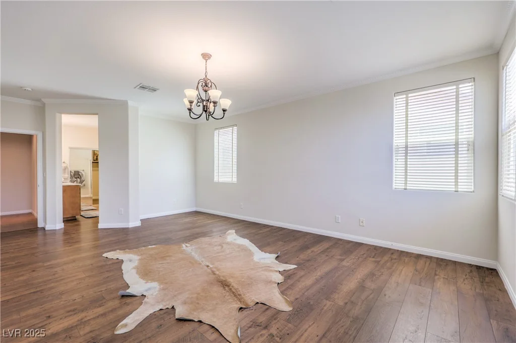 5889 Wildhorse Ledge, Las Vegas, NV 89131