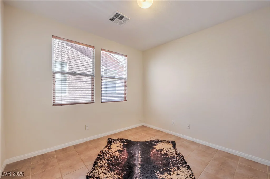 5889 Wildhorse Ledge, Las Vegas, NV 89131