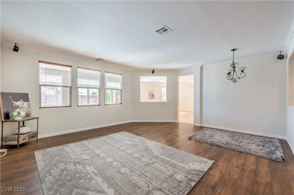 5889 Wildhorse Ledge, Las Vegas, NV 89131