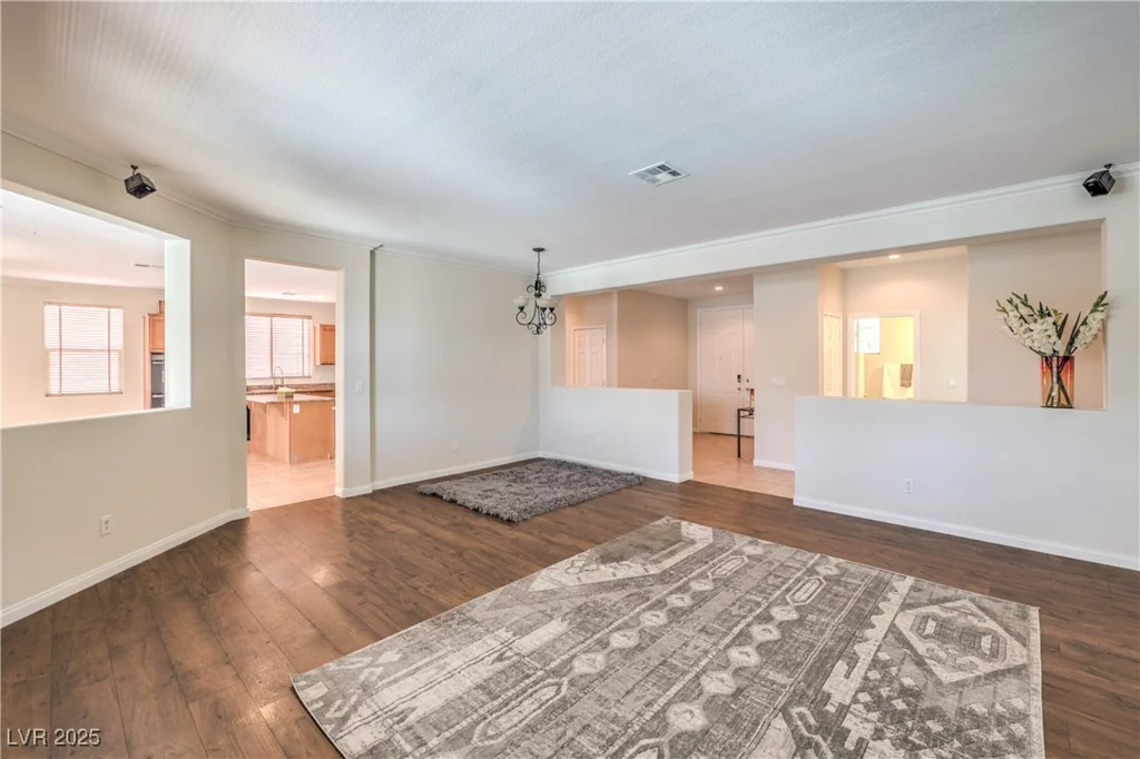 5889 Wildhorse Ledge, Las Vegas, NV 89131