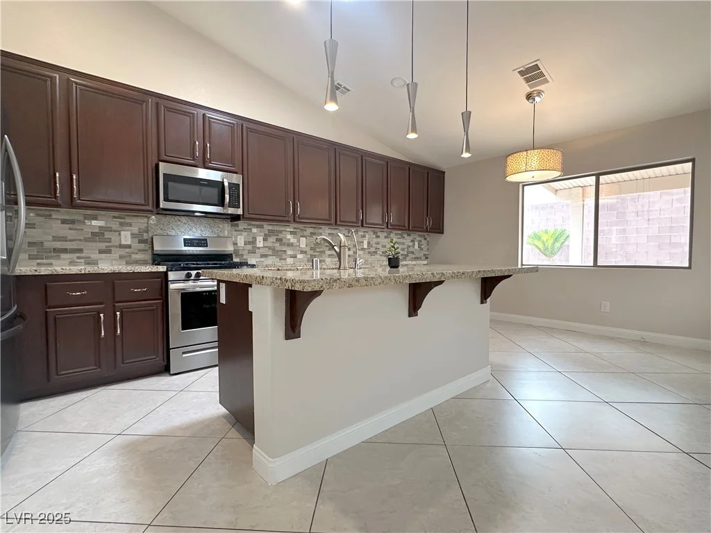 33 Hatten Bay, Henderson, NV 89012