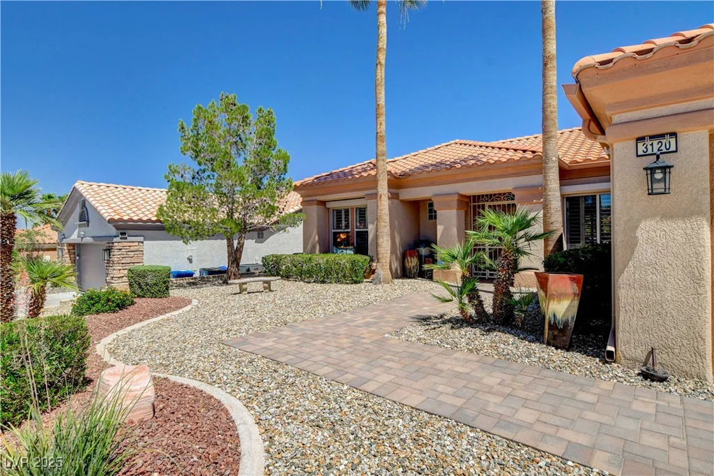 3120 Darby Falls, Las Vegas, NV 89134