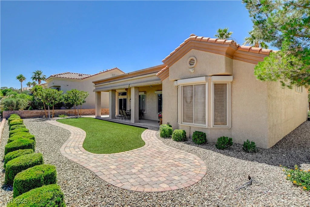 3120 Darby Falls, Las Vegas, NV 89134