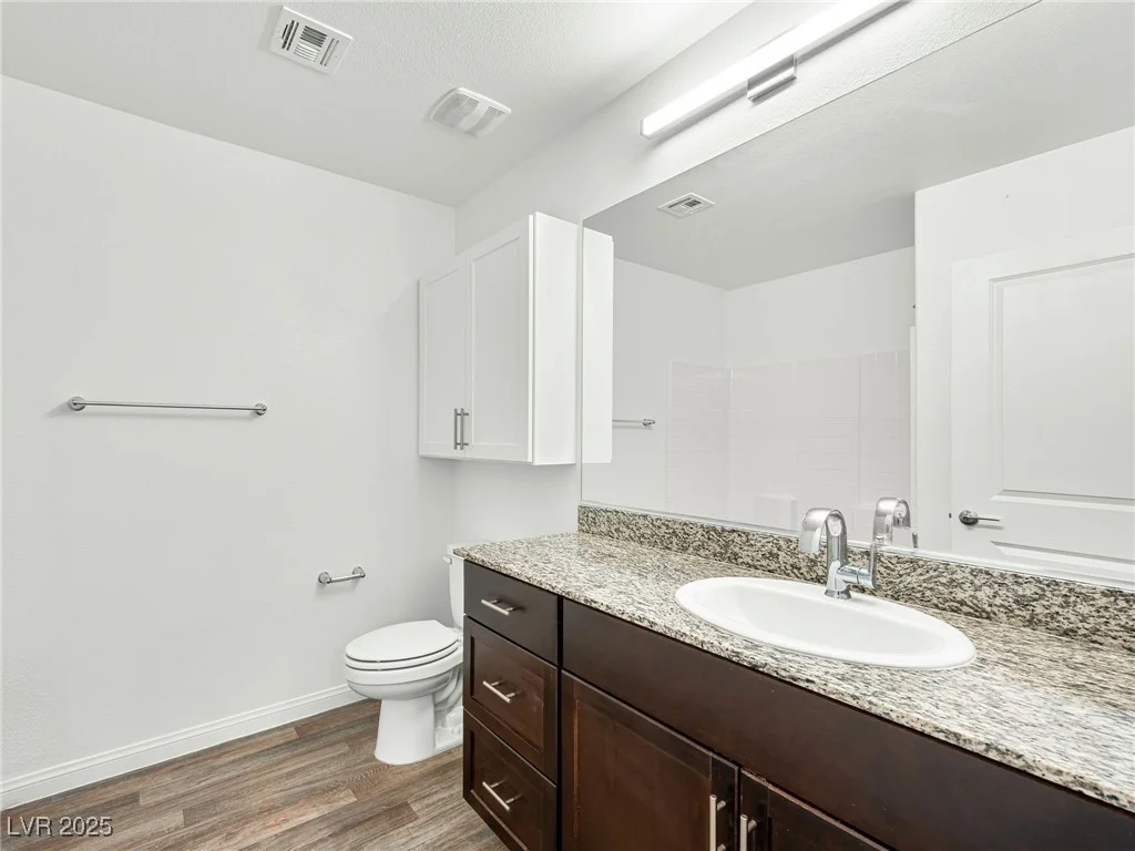 12112 Polar White, Las Vegas, NV 89183