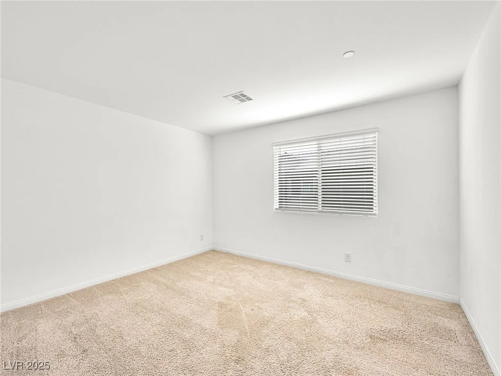 12112 Polar White, Las Vegas, NV 89183