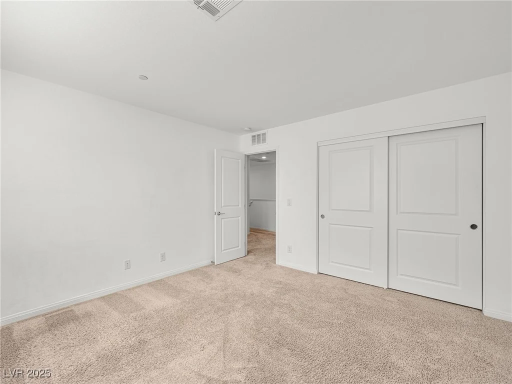 12112 Polar White, Las Vegas, NV 89183